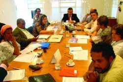 Em reunião no Planalto, movimentos sociais cobram redução dos juros