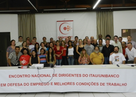 Encontro nacional de dirigentes sindicais do Itaú exige fim das demissões