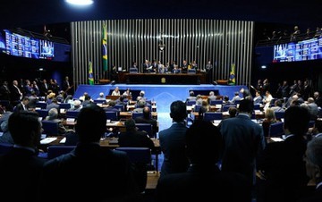 Comitê em Defesa das Empresas Públicas manda carta ao Senado com pontos críticos do PLS 555