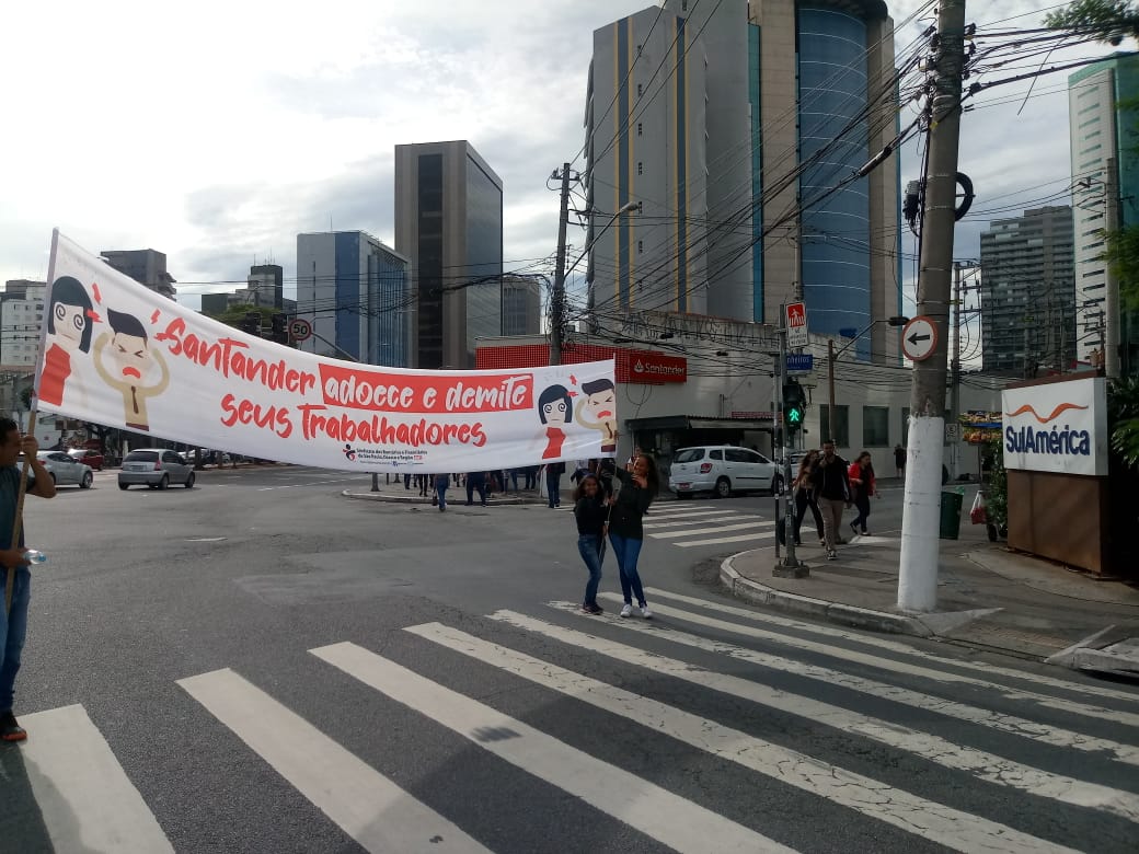 Protesto Santander-São Paulo (4)