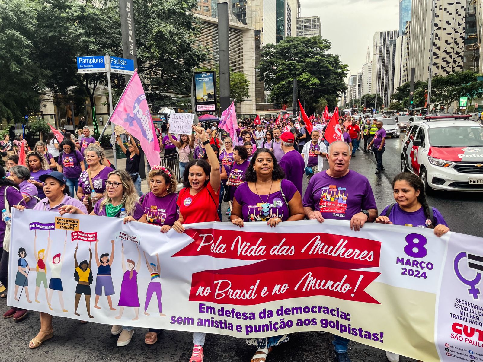 Dia Internacional da Mulher: trabalhadoras protestam por direitos em todo o país